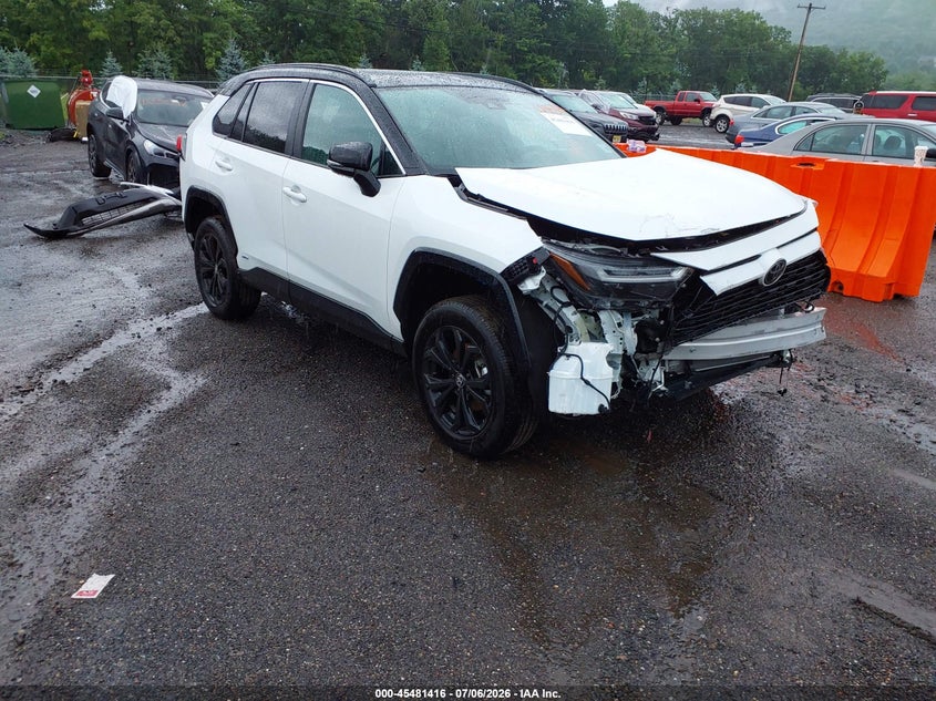 2025 Toyota Rav4 hybrid VIN 2T3E6RFV0SW088025 — IAAI salvage auction photo