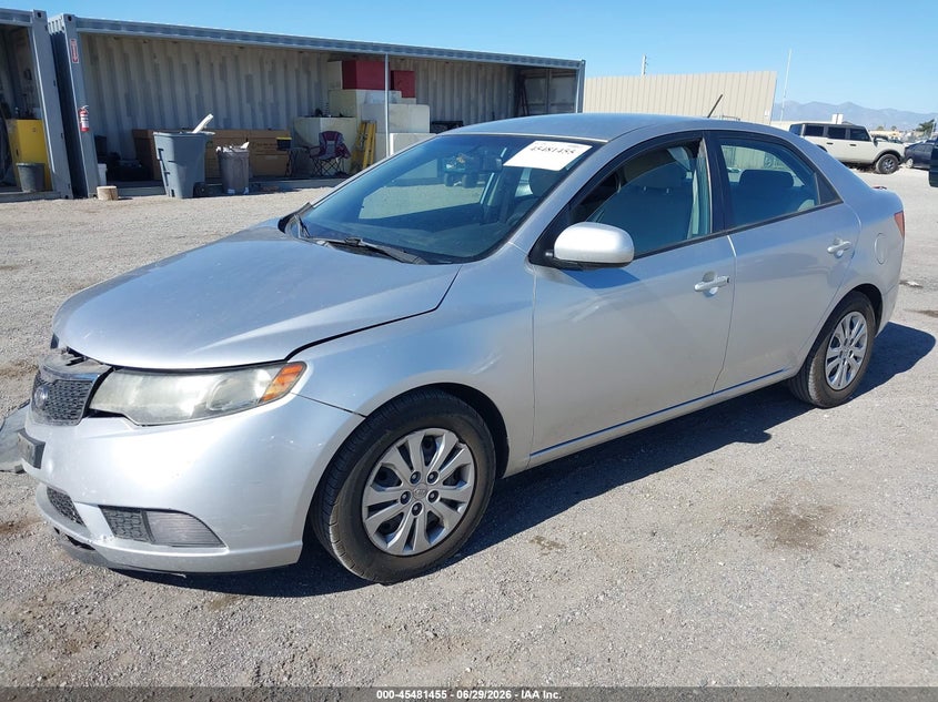 2011 Kia Forte VIN KNAFT4A28B5359463 IAAI salvage auction — RIGHT FRONT, Salvage (California), sold $700 on 2026-07-09 (photo 2)