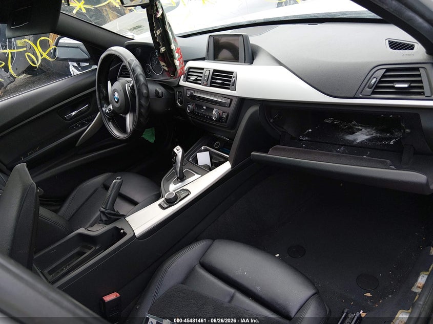 2015 BMW 3er VIN WBA3C3G5XFNS74483 IAAI salvage auction — FRONT & REAR, Salvage Title, sold $125 on 2026-07-21 (photo 5)