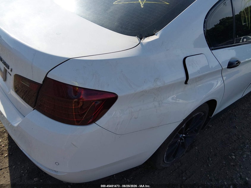 2016 BMW 5er VIN WBA5B3C51GG259443 IAAI salvage auction — RIGHT SIDE, Salvage Title, sold $25 on 2026-07-28 (photo 6)