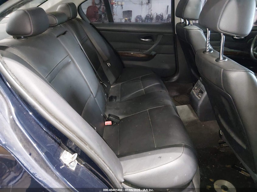 2010 BMW 3 series VIN WBAPK5C56AA648111 IAAI salvage auction — FRESH WATER, Clear (Massachusetts), sold $200 on 2026-07-14 (photo 8)