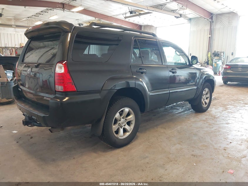 2006 Toyota 4runner VIN JTEBT14R568029496 IAAI salvage auction — NORMAL WEAR, Clear (Michigan), sold $2,800 on 2026-07-21 (photo 4)