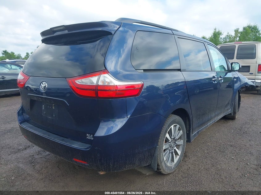 2018 Toyota Sienna VIN 5TDDZ3DC6JS208203 IAAI salvage auction — FRONT END, Mv-907A (New York), sold $5,200 on 2026-07-30 (photo 4)