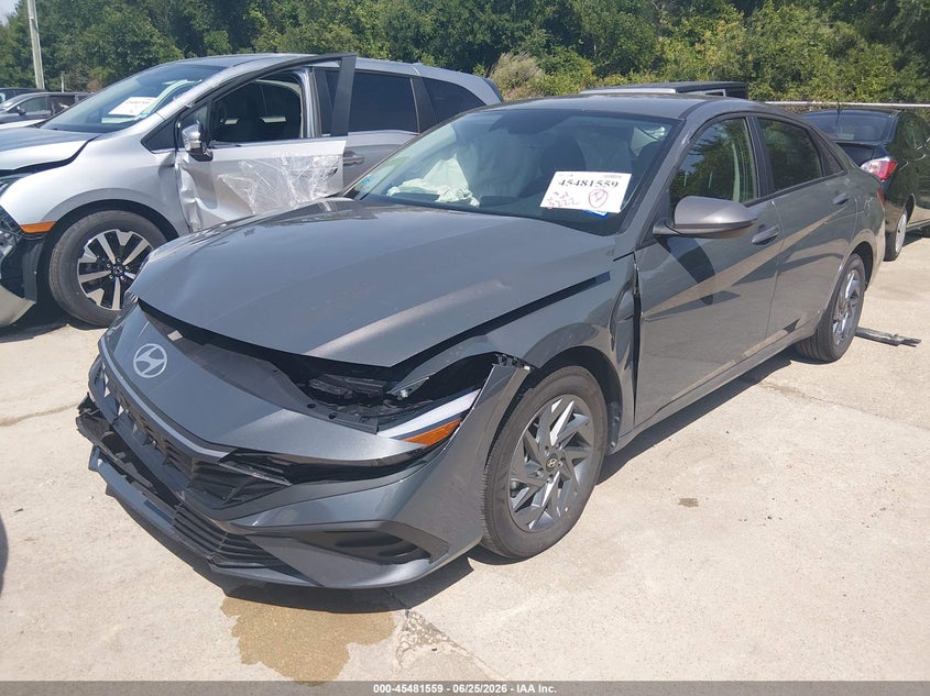 2026 Hyundai Elantra VIN KMHLM4DJ5TU200991 IAAI salvage auction — FRONT END, Certificate Of Destruction (Florida), sold $5,075 on 2026-07-20 (photo 2)