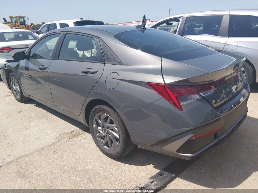 2026 Hyundai Elantra VIN KMHLM4DJ5TU200991 IAAI salvage auction — FRONT END, Certificate Of Destruction (Florida), sold $5,075 on 2026-07-20 (photo 3)