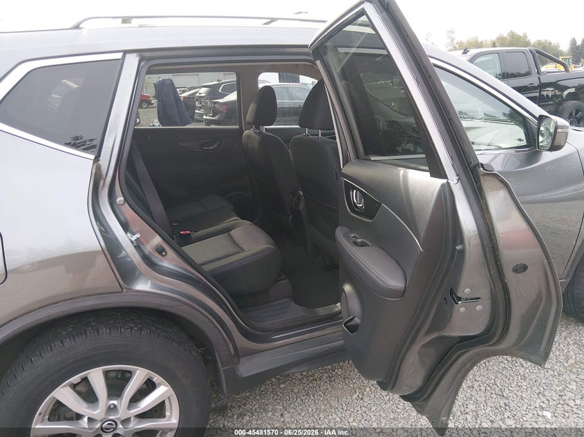 2017 Nissan Rogue VIN KNMAT2MV9HP579506 IAAI salvage auction — LEFT FRONT, Bill Of Sale (Washington), sold $3,500 on 2026-07-22 (photo 8)