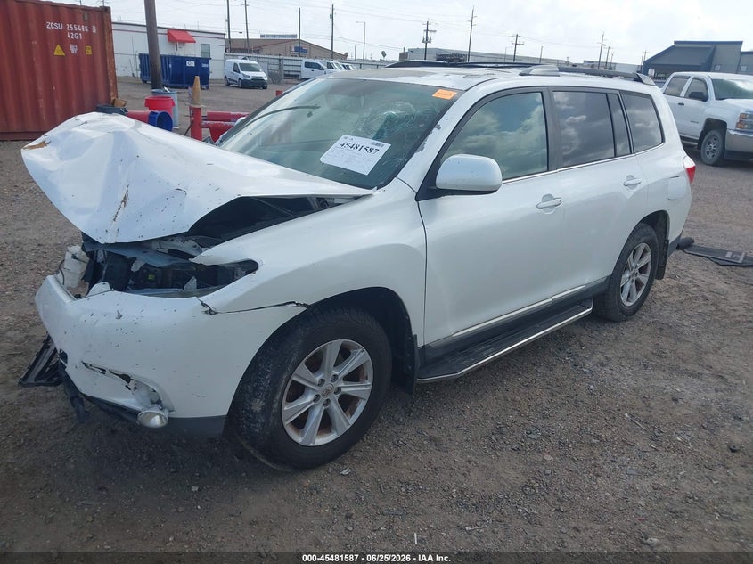 2013 Toyota Highlander VIN 5TDZK3EH8DS125980 IAAI salvage auction — FRONT END, Salvage (Texas), sold $25 on 2026-07-29 (photo 2)