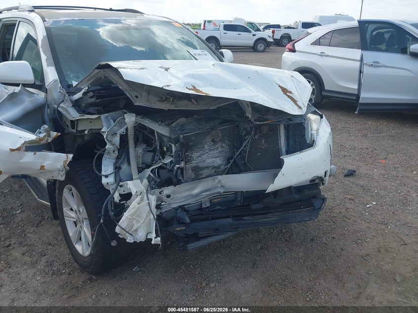 2013 Toyota Highlander VIN 5TDZK3EH8DS125980 IAAI salvage auction — FRONT END, Salvage (Texas), sold $25 on 2026-07-29 (photo 6)