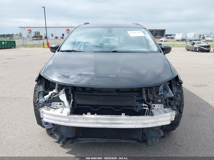 2018 Chrysler Pacifica VIN 2C4RC1BG0JR178030 IAAI salvage auction — FRONT END, Salvage (Minnesota), sold $3,250 on 2026-08-26 (photo 6)