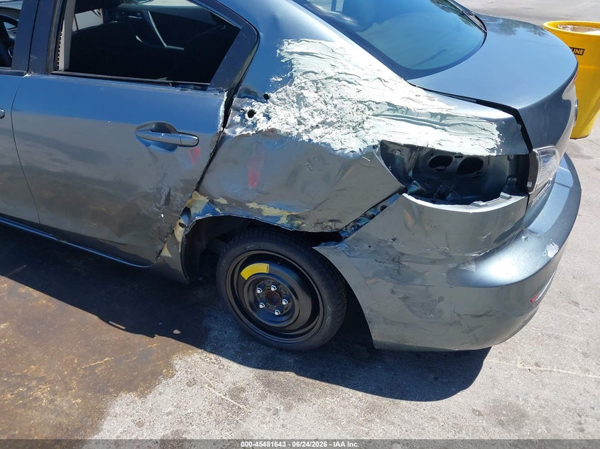 2012 Mazda 3 VIN JM1BL1UGXC1506124 IAAI salvage auction — NORMAL WEAR, Salvage Title - Dealer (California), sold $400 on 2026-07-14 (photo 6)