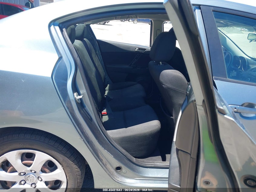 2012 Mazda 3 VIN JM1BL1UGXC1506124 IAAI salvage auction — NORMAL WEAR, Salvage Title - Dealer (California), sold $400 on 2026-07-14 (photo 8)