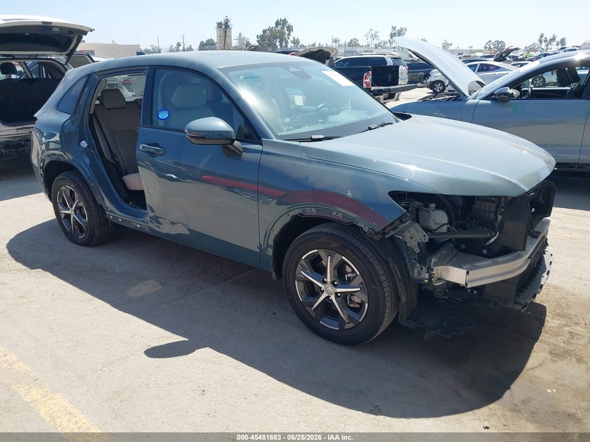 2024 Honda Hr-v VIN 3CZRZ1H77RM755929 IAAI salvage auction — RIGHT SIDE, Salvage Title, sold $7,900 on 2026-07-29 (photo 1)