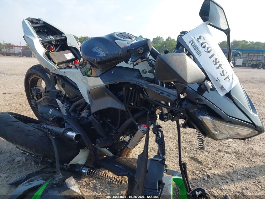 2022 Kawasaki Ninja VIN ML5EXEN1XNDA74409 IAAI salvage auction — ALL OVER, Salvage Title, sold $50 on 2026-07-21 (photo 1)