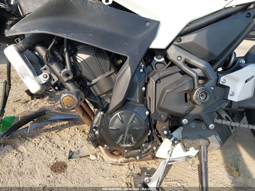 2022 Kawasaki Ninja VIN ML5EXEN1XNDA74409 IAAI salvage auction — ALL OVER, Salvage Title, sold $50 on 2026-07-21 (photo 9)