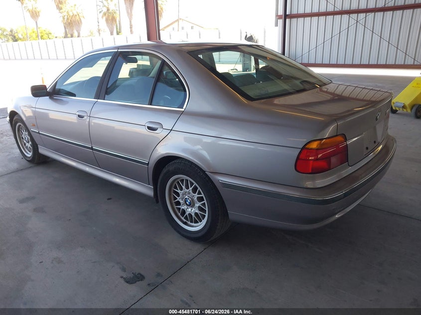 1999 BMW 5 series VIN WBADM634XXGU02713 IAAI salvage auction — NORMAL WEAR, Clear - Dealer Only (California), sold $375 on 2026-07-21 (photo 3)