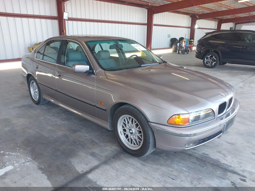 1999 BMW 5 series VIN WBADM634XXGU02713 IAAI salvage auction — NORMAL WEAR, Clear - Dealer Only (California), sold $375 on 2026-07-21 (photo 1)