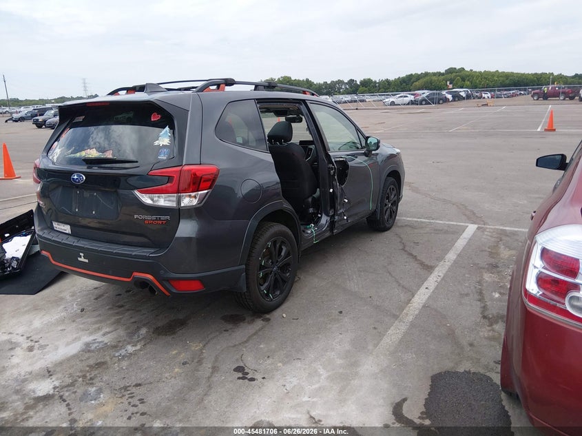 2020 Subaru Forester VIN JF2SKARC0LH454178 IAAI salvage auction — RIGHT SIDE, Salvage (Tennessee), sold $3,650 on 2026-07-21 (photo 4)