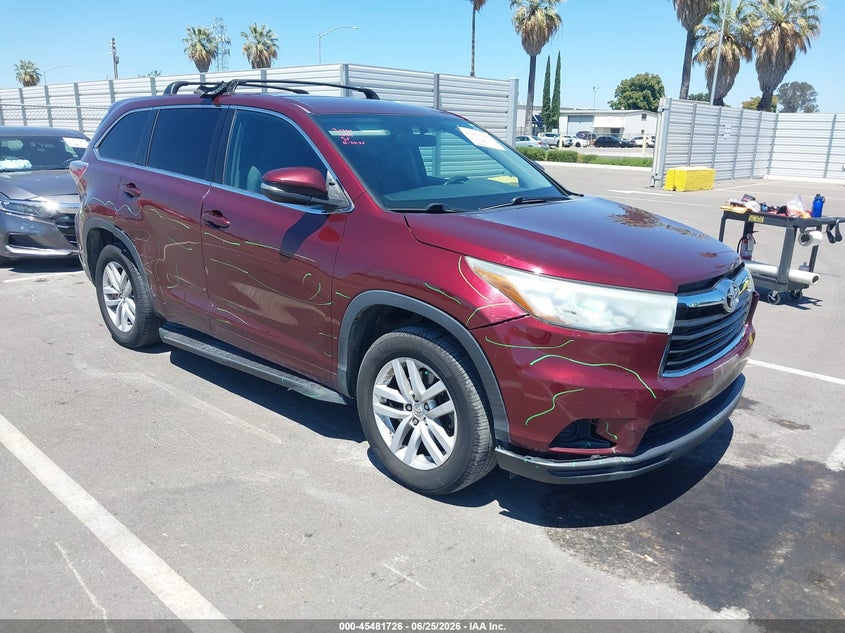 2015 Toyota Highlander VIN 5TDZARFH2FS016079 IAAI salvage auction — SIDE, Salvage Title, sold $4,200 on 2026-07-21 (photo 1)