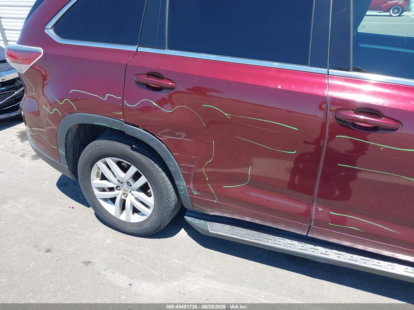 2015 Toyota Highlander VIN 5TDZARFH2FS016079 IAAI salvage auction — SIDE, Salvage Title, sold $4,200 on 2026-07-21 (photo 6)