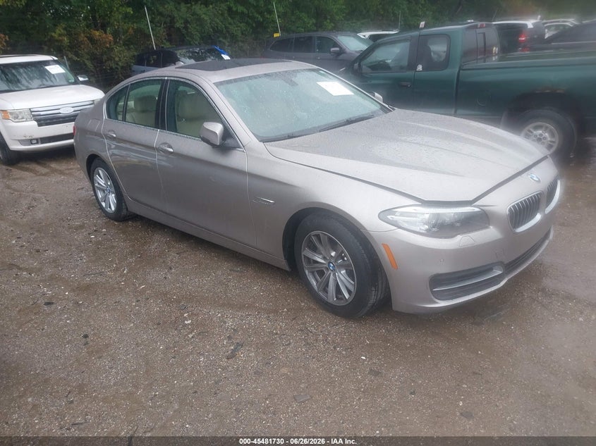 2014 BMW 5er VIN WBA5A7C5XED617132 IAAI salvage auction — LEFT SIDE, Salvage Title, sold $2,625 on 2026-08-05 (photo 1)