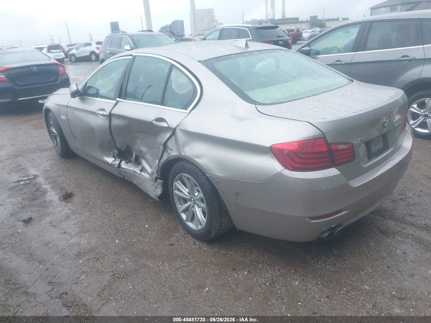 2014 BMW 5er VIN WBA5A7C5XED617132 IAAI salvage auction — LEFT SIDE, Salvage Title, sold $2,625 on 2026-08-05 (photo 3)