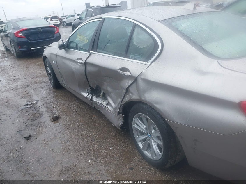 2014 BMW 5er VIN WBA5A7C5XED617132 IAAI salvage auction — LEFT SIDE, Salvage Title, sold $2,625 on 2026-08-05 (photo 6)