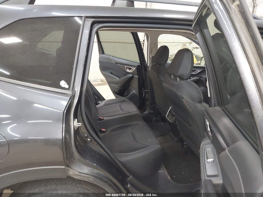 2019 Subaru Forester VIN JF2SKAEC3KH411345 IAAI salvage auction — FRONT END, Wait Title, sold $3,400 on 2026-08-26 (photo 8)