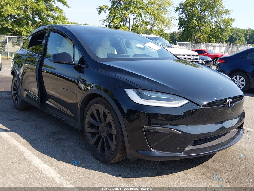2022 Tesla Model x VIN 7SAXCBE6XNF356093 IAAI salvage auction — REAR END, Salvage (New Jersey), sold $29,950 on 2026-08-23 (photo 1)