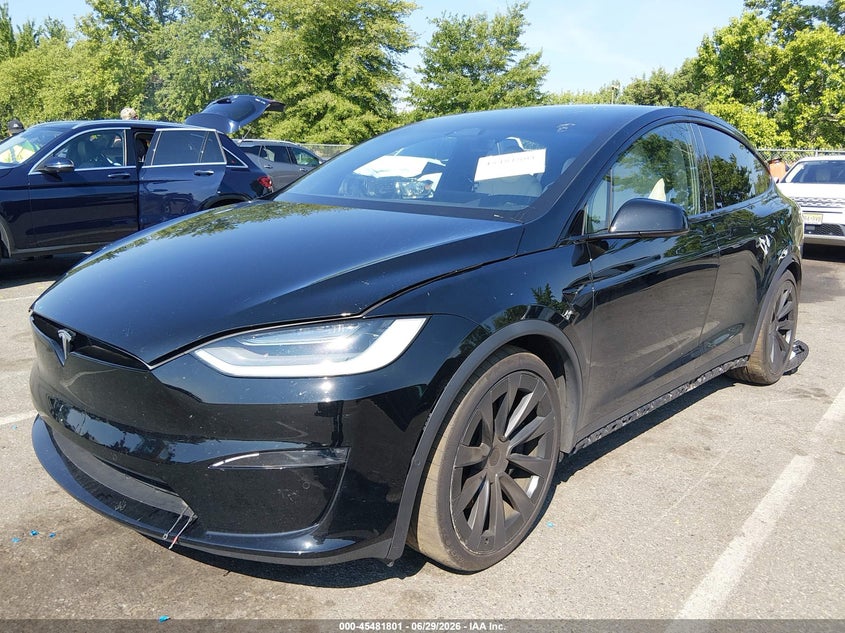 2022 Tesla Model x VIN 7SAXCBE6XNF356093 IAAI salvage auction — REAR END, Salvage (New Jersey), sold $29,950 on 2026-08-23 (photo 2)