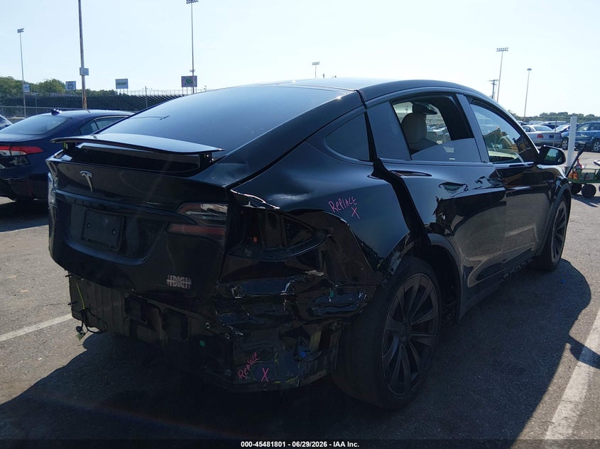 2022 Tesla Model x VIN 7SAXCBE6XNF356093 IAAI salvage auction — REAR END, Salvage (New Jersey), sold $29,950 on 2026-08-23 (photo 4)
