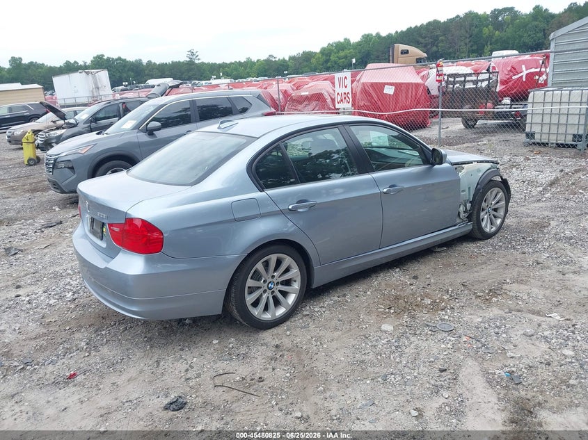 2011 BMW 3 series VIN WBAPH7G58BNN07944 IAAI salvage auction — FRONT END, Salvage (Georgia), sold $1,400 on 2026-07-17 (photo 4)