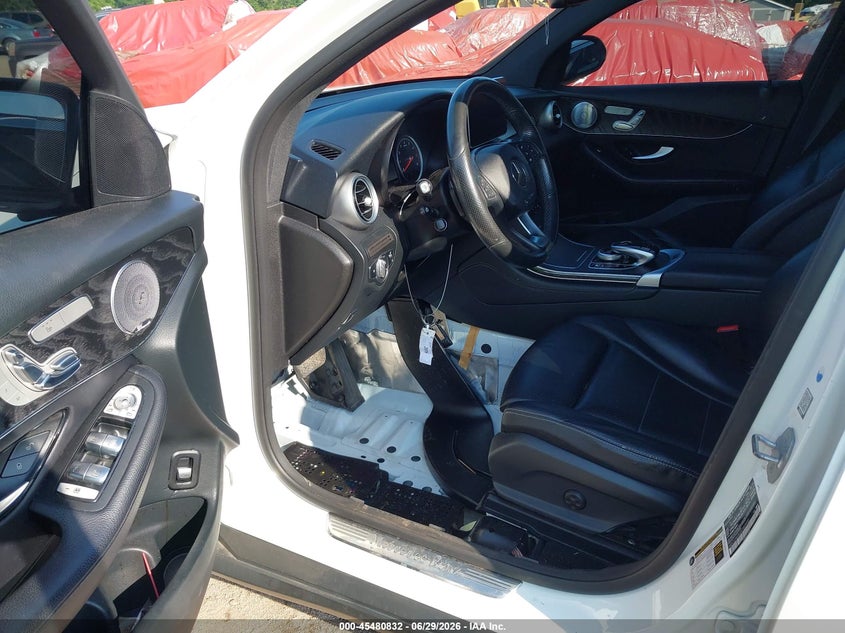 2018 Mercedes-benz Glc coupe VIN WDC0J4KB2JF389932 IAAI salvage auction — FRESH WATER, Salvage (Idaho), sold $12,600 on 2026-07-19 (photo 6)