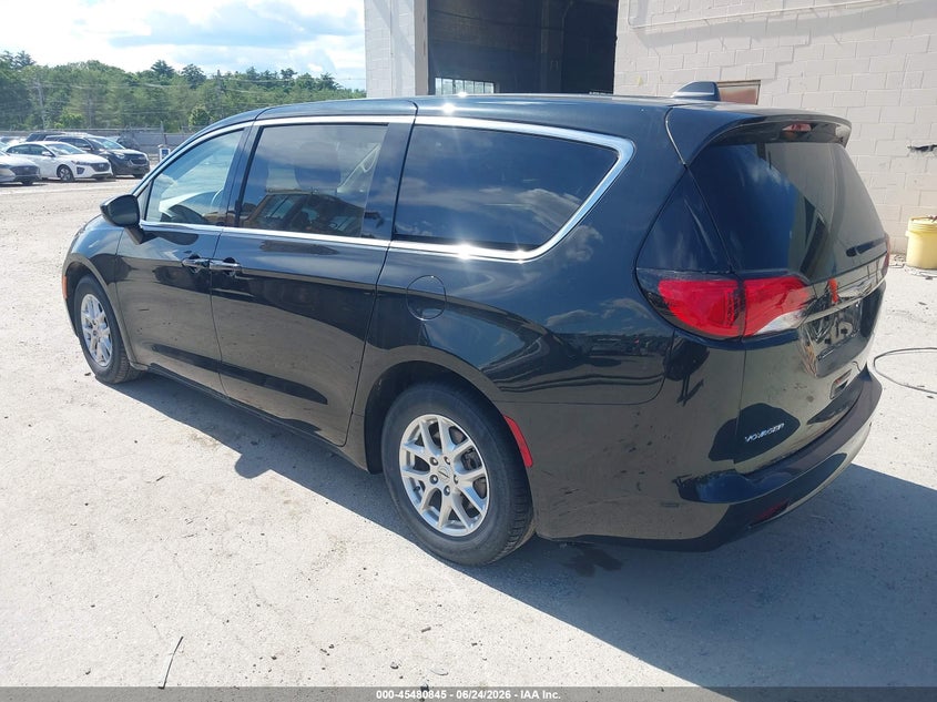 2022 Chrysler Voyager VIN 2C4RC1CG6NR127782 IAAI salvage auction — ALL OVER, Sf97 (New Hampshire), sold $8,600 on 2026-08-20 (photo 3)