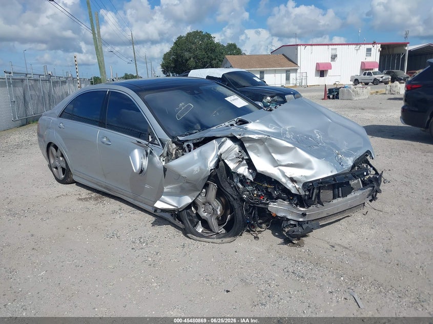 2013 Mercedes-benz S-klasse VIN WDDNG7DB7DA533782 IAAI salvage auction — FRONT END, Rebuildable (Florida), sold $25 on 2026-07-21 (photo 1)