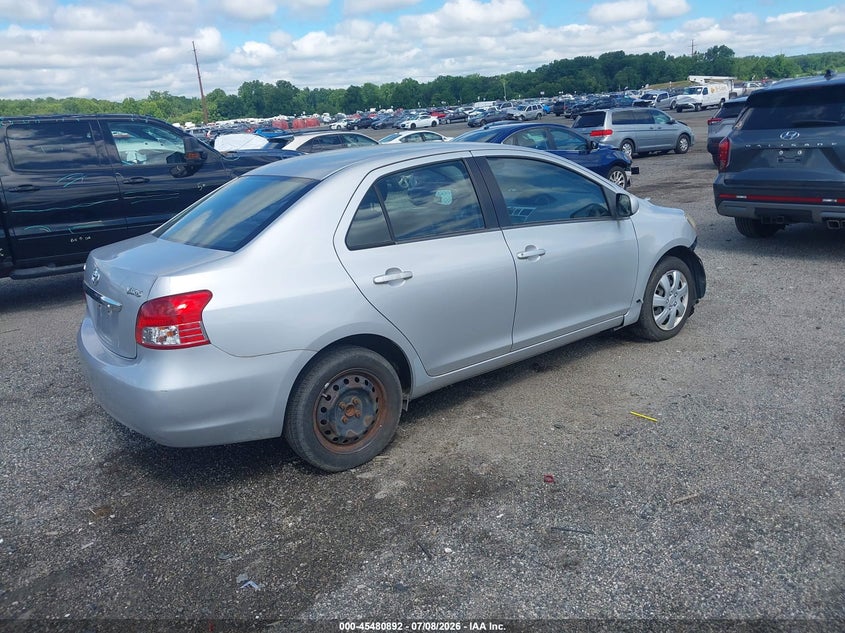 2008 Toyota Yaris VIN JTDBT923081196975 IAAI salvage auction — NORMAL WEAR, Clear (Maryland), sold $950 on 2026-07-20 (photo 4)