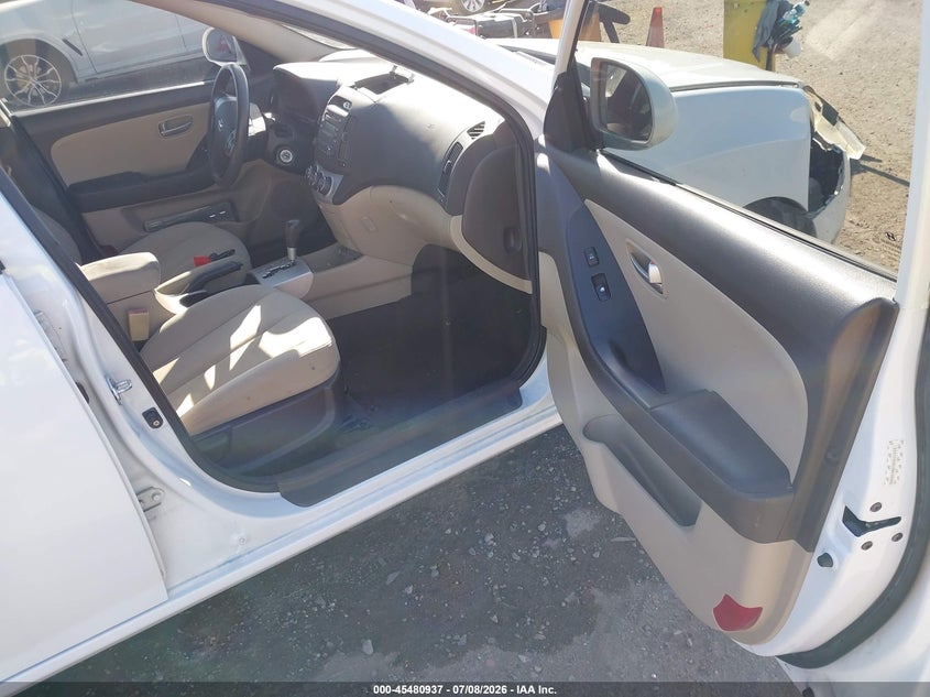 2008 Hyundai Elantra VIN KMHDU46D78U331133 IAAI salvage auction — RIGHT FRONT, Salvage (California), sold $1,100 on 2026-07-14 (photo 5)