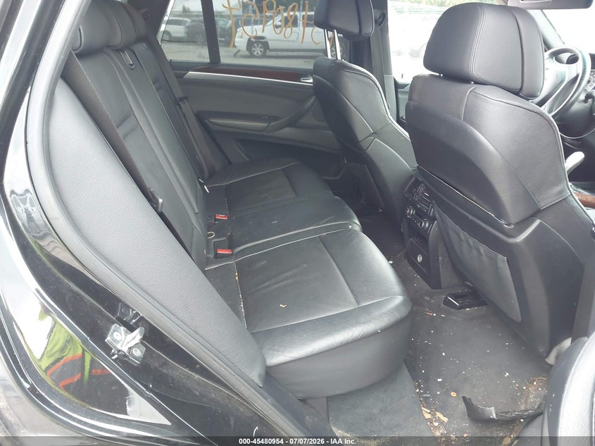 2009 BMW X5 VIN 5UXFE83529L310291 IAAI salvage auction — FRONT & REAR, Salvage (South Carolina), sold $1,050 on 2026-08-01 (photo 8)