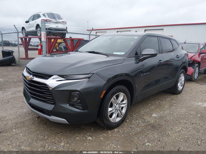2020 Chevrolet Blazer VIN 3GNKBCRS0LS589810 IAAI salvage auction — HAIL, Salvage (Kansas), sold $7,800 on 2026-07-24 (photo 2)