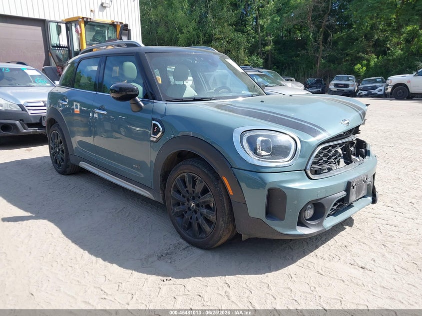 2024 Mini Countryman VIN WMZ83BR00R3S13003 IAAI salvage auction — FRONT END, Salvage Title, sold $8,600 on 2026-09-04 (photo 1)
