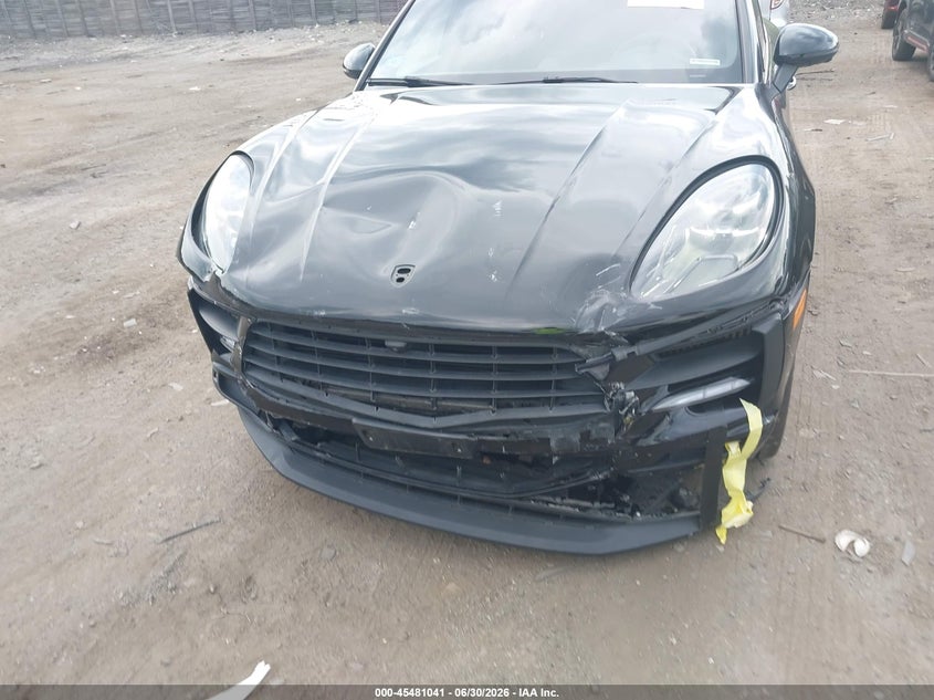 2021 Porsche Macan VIN WP1AB2A59MLB35422 IAAI salvage auction — FRONT END, Salvage Title, sold $18,100 on 2026-08-07 (photo 6)