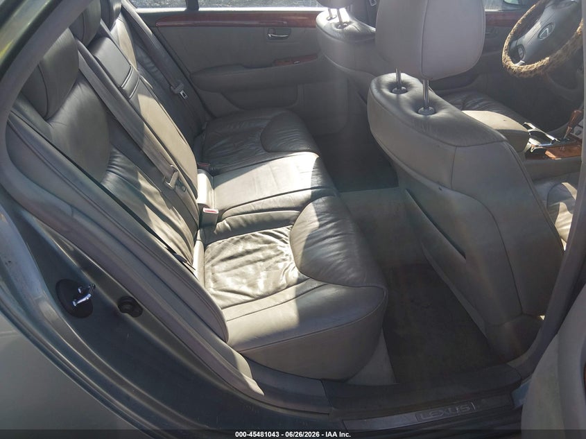 2002 Lexus Ls VIN JTHBN30F520090411 IAAI salvage auction — NORMAL WEAR, Original (Texas), sold $700 on 2026-07-29 (photo 8)