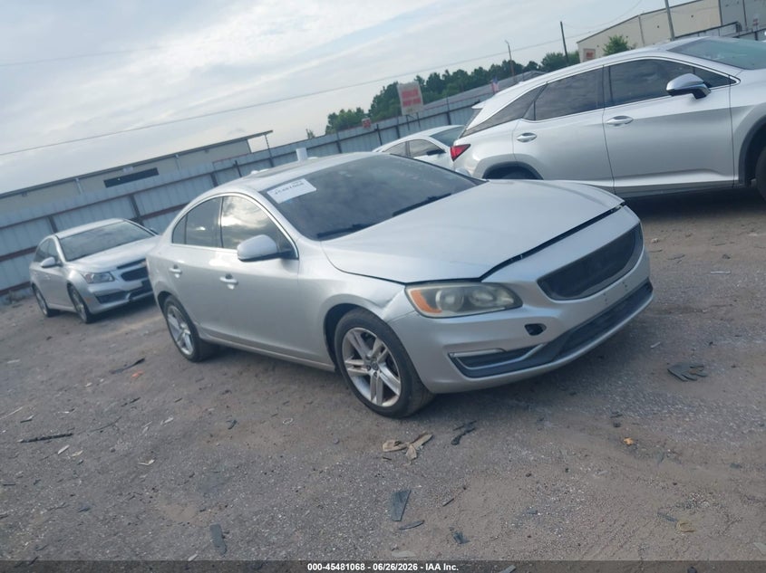 2015 Volvo S60 VIN YV126MFK3F1342496 IAAI salvage auction — RIGHT FRONT, Original (Texas), sold $775 on 2026-07-15 (photo 1)