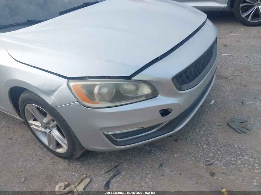 2015 Volvo S60 VIN YV126MFK3F1342496 IAAI salvage auction — RIGHT FRONT, Original (Texas), sold $775 on 2026-07-15 (photo 6)