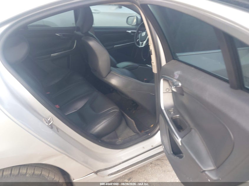 2015 Volvo S60 VIN YV126MFK3F1342496 IAAI salvage auction — RIGHT FRONT, Original (Texas), sold $775 on 2026-07-15 (photo 8)