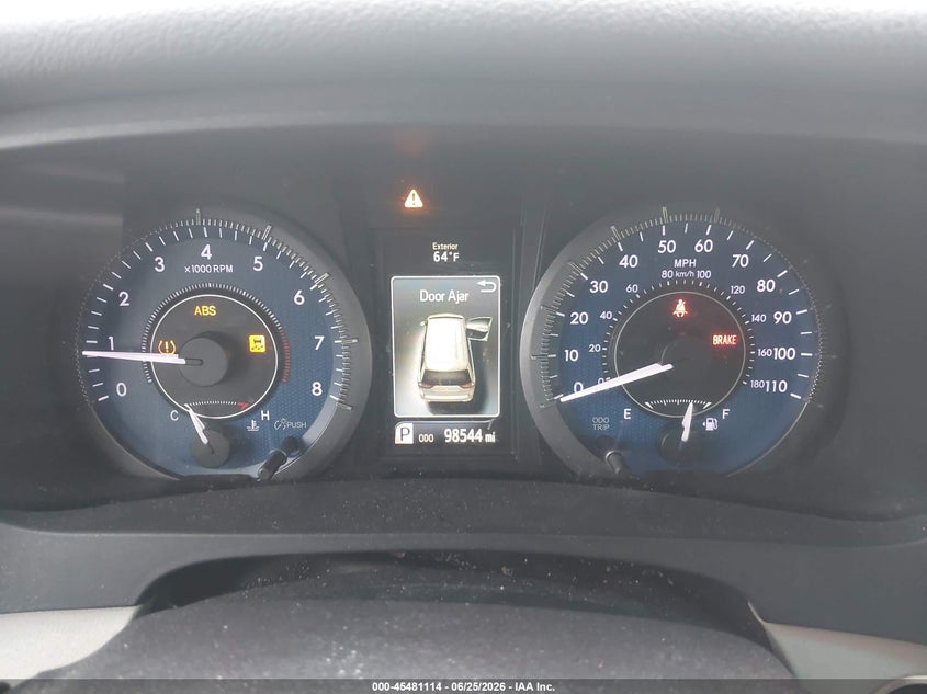 2015 Toyota Sienna VIN 5TDYK3DCXFS649846 IAAI salvage auction — RIGHT FRONT, Salvage (California), sold $5,850 on 2026-07-15 (photo 7)