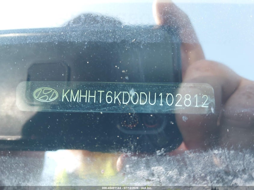 2013 Hyundai Genesis VIN KMHHT6KD0DU102812 IAAI salvage auction — NORMAL WEAR, Salvage Title, sold $375 on 2026-07-29 (photo 9)