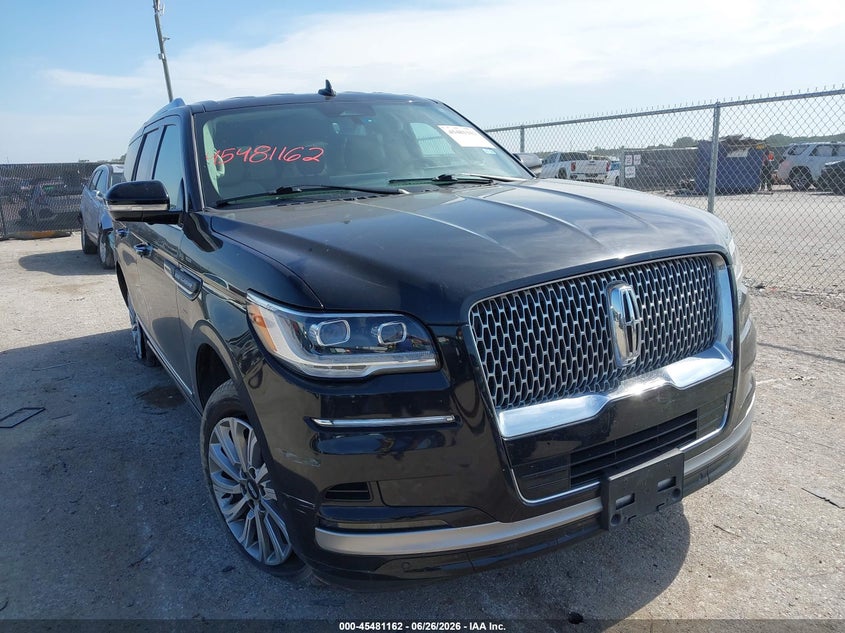 2022 Lincoln Navigator VIN 5LMJJ2NT2NEL13764 — IAAI salvage auction photo