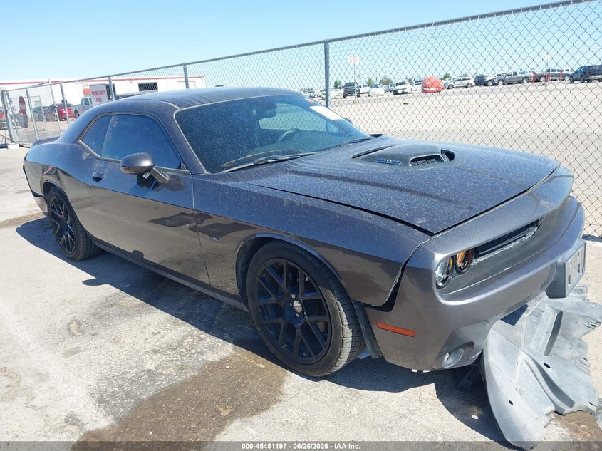 2015 Dodge Challenger VIN 2C3CDZATXFH889008 — IAAI salvage auction photo