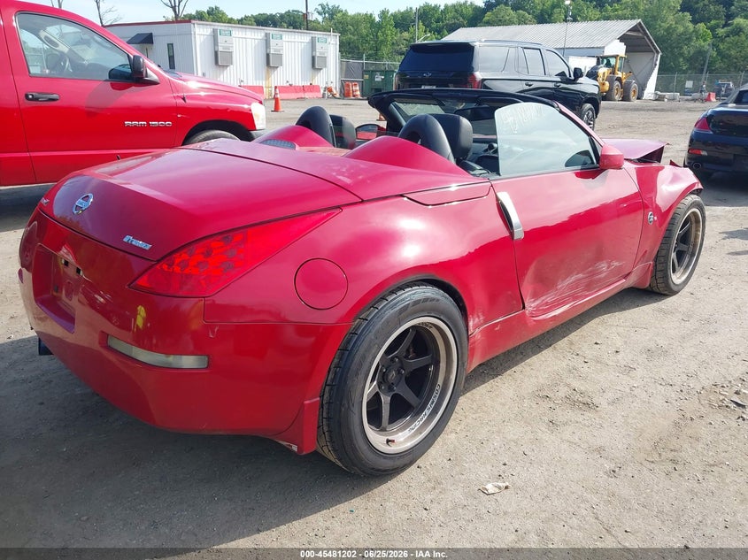 2006 Nissan 350z VIN JN1AZ36A86M456862 IAAI salvage auction — FRONT END, Salvage - Greater Than 75% (Maryland), sold $2,000 on 2026-07-28 (photo 4)