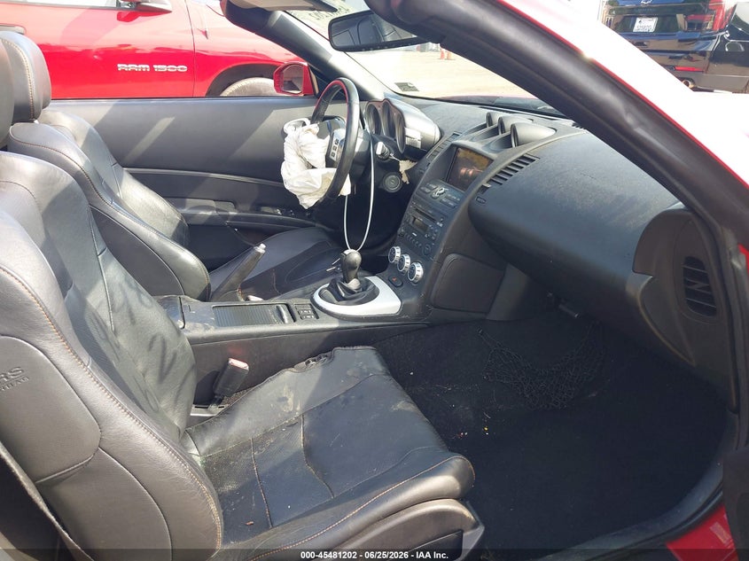 2006 Nissan 350z VIN JN1AZ36A86M456862 IAAI salvage auction — FRONT END, Salvage - Greater Than 75% (Maryland), sold $2,000 on 2026-07-28 (photo 5)